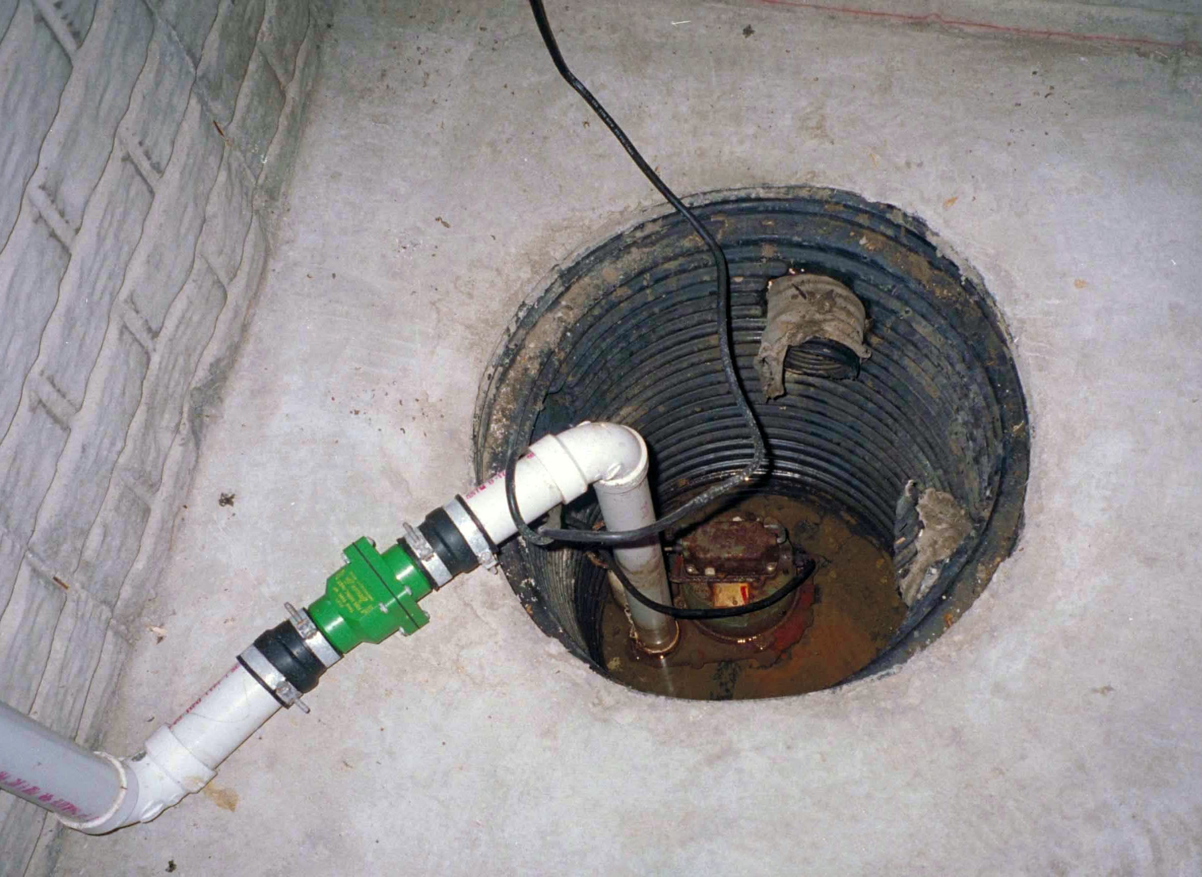 How Much Does A Sump Pump Cost? | Affordable Waterproofing